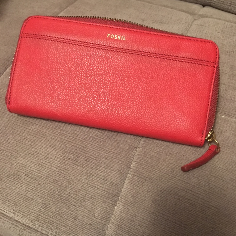 Fossil Wallet - NWT